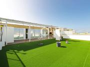 Penthouse T4+T1, terraço de 90m2 e garagem p/ 2 carros a...