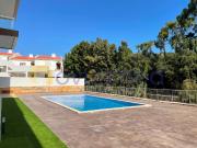 Penthouse tipo T3 com vista para o Mar a 300 metros da...