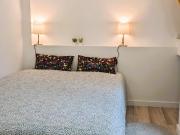 Pequena casa caseira com 1 quarto na Amadora