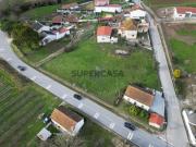 Pequena Moradia com Jardim em Alcobaça + Terreno de 1900m2