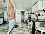 Pequeña casa de pueblo de 37m2 distribuidos en salón,...