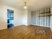 Peregrin Road, Waltham Abbey EN9, 2 bed flat to rent,...