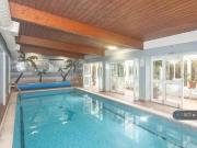 Peregrine House, London, SW11 2 bed flat to rent £2,750...