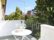 perfect 2 bd flat in Berlin Mitte with south facing...
