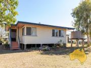 Perfect Family Home with Separate Guest Retreat