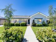 Perfect First Home Modern 4 Bed Brick Home Near Shops,...