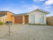 Perfect First Home or Investment