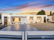 PERFECT FOR HOME BUSINESS DUAL LIVING WITH ENDLESS...