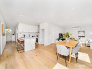 Perfect For Family Size 4 Bedroom Unfurnished Townhouse...