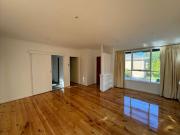 PERFECT LIVING IN BALWYN HIGH SCHOOL ZONE