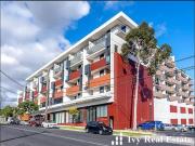 Perfect location apartment in Chadstone