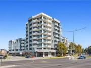 Perfect location offering both leisure & function amenities!