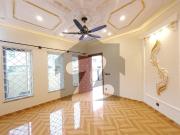 Perfect On Excellent Location 10 Marla House In Bahria...