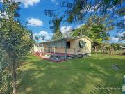 Perfect Renovator Island Opportunity with Great Bones Perfect Renovator Island Opportunity with Great Bones