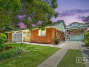 Perfect Starter or Solid Investment on a Spacious 698m²...