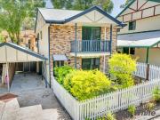 Perfect Townhouse in Forest Lake