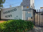 perfect two bedroom unit pet frien.