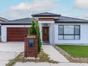 Perfection at your convenience! For Lease!