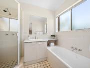 Perfectly located Buderim apartment