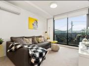 Perfectly located modern apartment