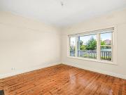 Perfectly Positioned in Pascoe Vale South 3 bedroom home!