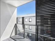 Perfectly Positioned in University Hill!