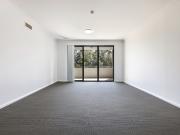 Perfectly Positioned Modern Apartment