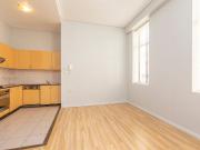 Perfectly positioned STUDIO in the heart of Surry Hills