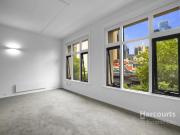 Perfectly Presented Apartment!