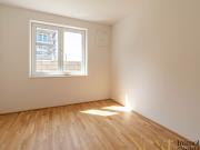 Perfekt für Familien! Großzügige 4 Zimmer Wohnung mit...