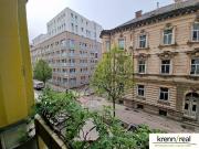 Perfekte Stadtlage: 4 Zimmer Wohnung mit Loggia und... Perfekte Stadtlage: 4 Zimmer Wohnung mit Loggia und...