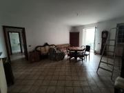 periferia 8 vani 368mq