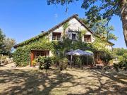 Périgourdine T8 de charme 300 m² habitables Proche MONTPON