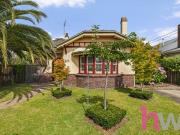 Period Grandeur & Contemporary Living Western Beach Precinct