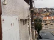 Permite animais de estimaÃ§Ã£o e crianÃ§as, fica centro...