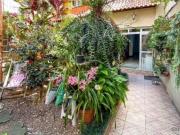 PERMUTA Sobrado, são 03 sobrados no mesmo terreno de 484...