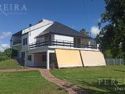 Permuto / tomo depto. parte pago en CABA. Pilar Casa 4 dorm