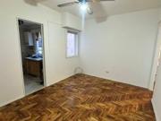 Peron 3800, Departamento 2 Ambientes en Almagro, a mts...