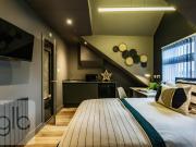 Pershore Road, Selly Park, Birmingham 1 bed in a house...
