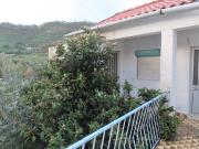 Perto de um rio e vistas incríveis para as montanhas...