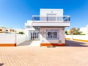 Moradia no Sotavento Algarvio