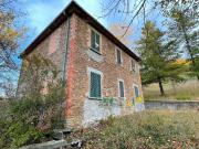 pessola casa gasparone 81 5 vani 150mq