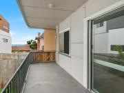 Pet Friendly Coastal Beach Shack with Ocean Views