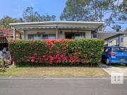 Pet Friendly Lakeside Living On Perimeter Block!