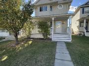 PET FRIENDLY Renovated Home in the heart of Citadel