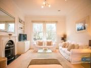 Petersham Road, Richmond, 3 Bedroom Flat