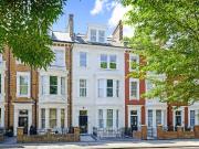 Petersham Road, Richmond TW10, 4 bed flat to rent,...