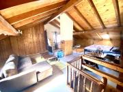 Petit immeuble de rendement de 2 appartements de 4.5...