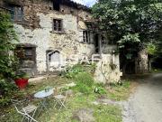 Petite maison en pierre pleine de charme