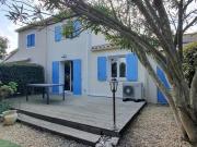 Petite villa R+1 dans une résidence sécurisée avec piscine